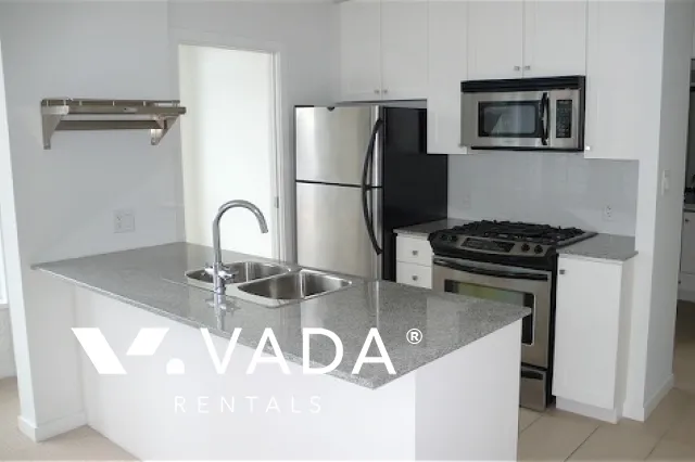 R&amp;R Robson &amp; Richards in Downtown - 1 Bedroom Apartment For Rent in Vancouver at 1505 - 480 Robson Street, Vancouver, BC