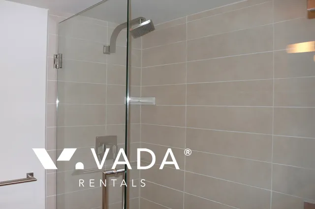Donovan in Yaletown - 2 Bedroom Apartment For Rent in Vancouver at 1609 - 1055 Richards Street, Vancouver, BC