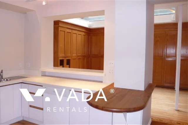 Kensington Place in Downtown - 2 Bedroom Apartment For Rent in Vancouver at 2 - 1491 Beach Avenue, Vancouver, BC