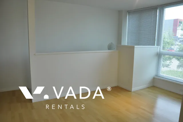 Esplanade at The Pier in Lower Lonsdale - 4 Bedroom Townhouse For Rent in North Vancouver at 9 - 188 East Esplanade, North Vancouver, BC