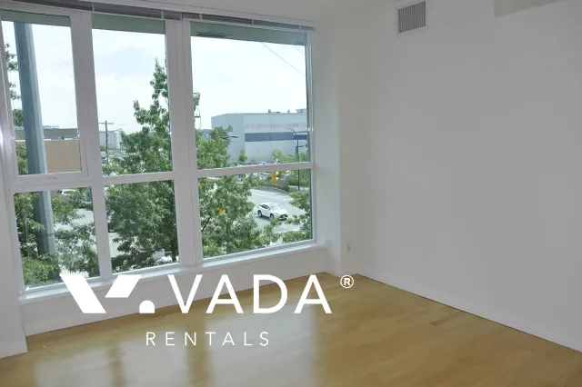 Esplanade at The Pier in Lower Lonsdale - 4 Bedroom Townhouse For Rent in North Vancouver at 9 - 188 East Esplanade, North Vancouver, BC