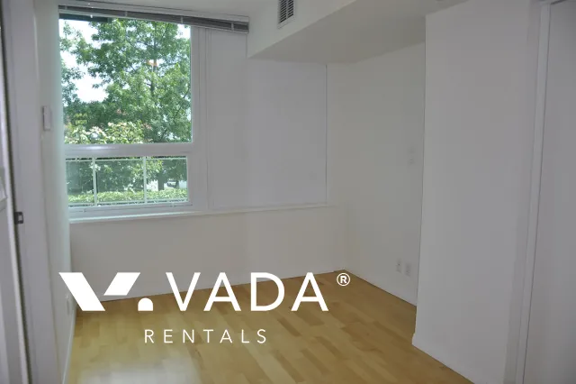 Esplanade at The Pier in Lower Lonsdale - 4 Bedroom Townhouse For Rent in North Vancouver at 9 - 188 East Esplanade, North Vancouver, BC