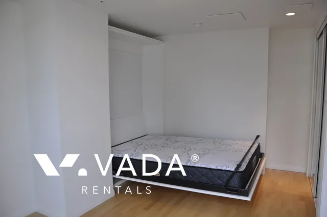 Esplanade at The Pier in Lower Lonsdale - 4 Bedroom Townhouse For Rent in North Vancouver at 9 - 188 East Esplanade, North Vancouver, BC