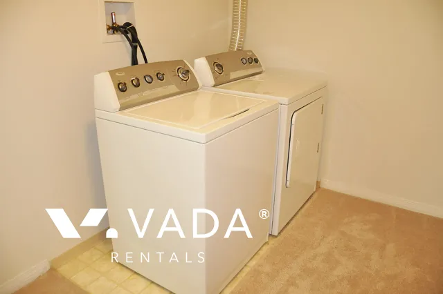 Esplanade at The Pier in Lower Lonsdale - 4 Bedroom Townhouse For Rent in North Vancouver at 9 - 188 East Esplanade, North Vancouver, BC