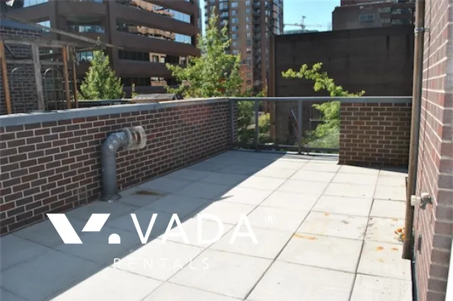 Canadian in Downtown - 2 Bedroom Townhouse For Rent in Vancouver at 889 Helmcken Street, Vancouver, BC