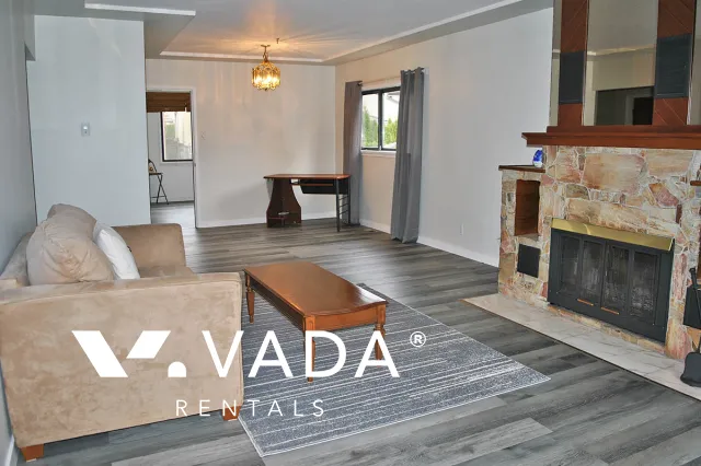 Marpole - 3 Bedroom Duplex For Rent in Vancouver at 819 West 68th Avenue, Vancouver, BC