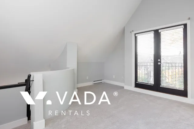 Kitsilano - 2 Bedroom Duplex For Rent in Vancouver at 2023 Whyte Avenue, Vancouver, BC