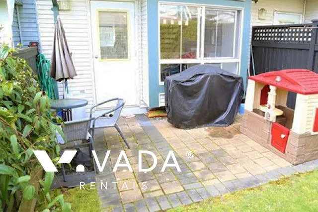 Rockhill in Edmonds - 3 Bedroom Townhouse For Rent in Burnaby at 7482 Hawthorne Terrace, Burnaby, BC
