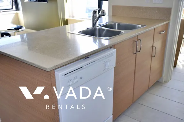 Yaletown Park in Yaletown - 1 Bedroom Apartment For Rent in Vancouver at 2305 - 977 Mainland Street, Vancouver, BC