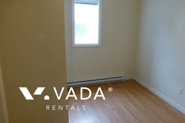 Devon Manor in Fairview - 1 Bedroom Apartment For Rent in Vancouver at 10 - 1255 West 12th Avenue, Vancouver, BC