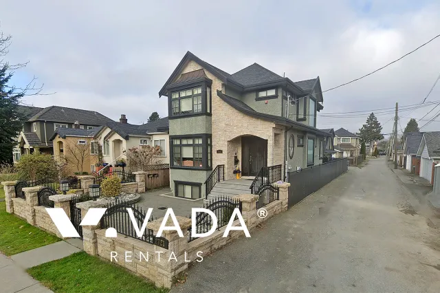 Arbutus - 5 Bedroom House For Rent in Vancouver at 2721 West 21st Avenue, Vancouver, BC