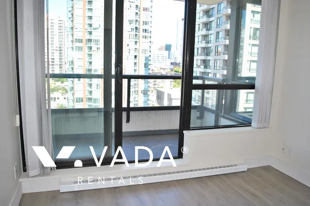 Yaletown Park in Yaletown - 1 Bedroom Apartment For Rent in Vancouver at 1601 - 977 Mainland Street, Vancouver, BC