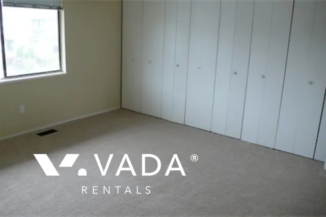 Glenacres Village in Saunders - 3 Bedroom Townhouse For Rent in Richmond at 116 - 9700 Glenacres Drive, Richmond, BC