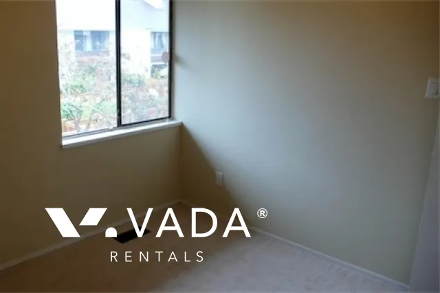 Glenacres Village in Saunders - 3 Bedroom Townhouse For Rent in Richmond at 116 - 9700 Glenacres Drive, Richmond, BC