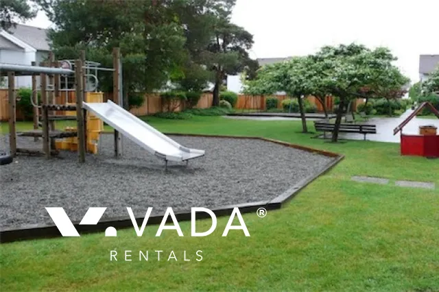 Glenacres Village in Saunders - 3 Bedroom Townhouse For Rent in Richmond at 116 - 9700 Glenacres Drive, Richmond, BC