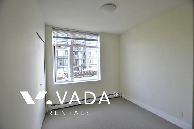 Vista Place in Central Lonsdale - 2 Bedroom Apartment For Rent in North Vancouver at 405 - 1320 Chesterfield Avenue North, North Vancouver, BC, V7M 0A6