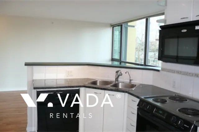 Lions in Downtown - Studio For Rent in Vancouver at 302 - 1367 Alberni Street, Vancouver, BC
