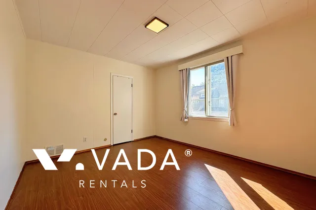 Grandview - 2 Bedroom House (Upper Level) For Rent in Vancouver at 1336B East 11th Avenue, Vancouver, BC