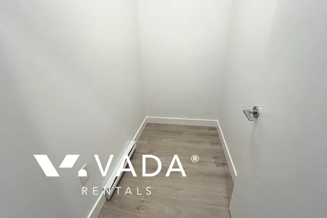 Salt & Meadow in Tsawwassen - Unfurnished, 1 Bed 1 Bath Apartment For Rent at 524 - 2499 Rabbit, Delta, V4M 0G4 Salt & Meadow in Tsawwassen - Unfurnished, 1 Bed 1 Bath Apartment For Rent at 524 - 2499 Rabbit, Delta, V4M 0G4