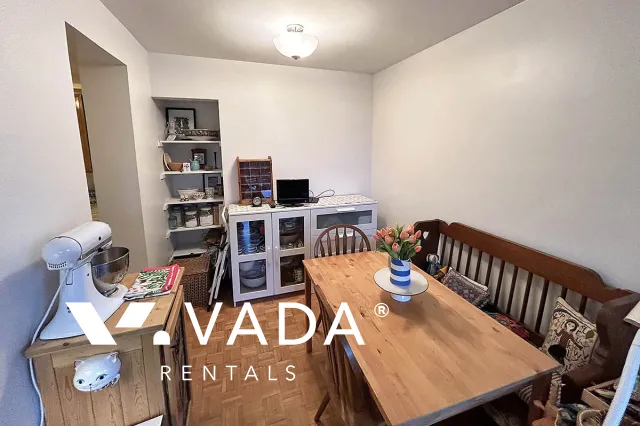 Georgian House in Kerrisdale - 1 Bedroom Apartment For Rent in Vancouver at 101 - 5450 Vine Street, Vancouver, BC