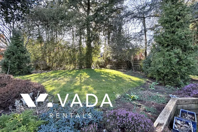 Shaughnessy - 2 Bedroom House For Rent in Vancouver at 1132 Connaught Drive, Vancouver, BC