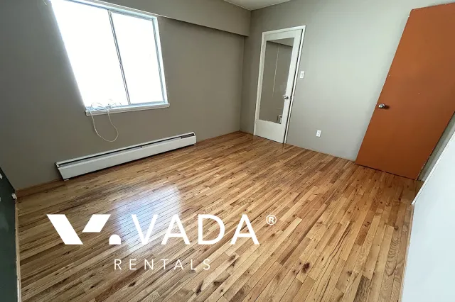 Norfolk House in Uptown - 1 Bedroom Apartment For Rent in New Westminster at 301 - 815 Fourth Avenue, New Westminster, BC