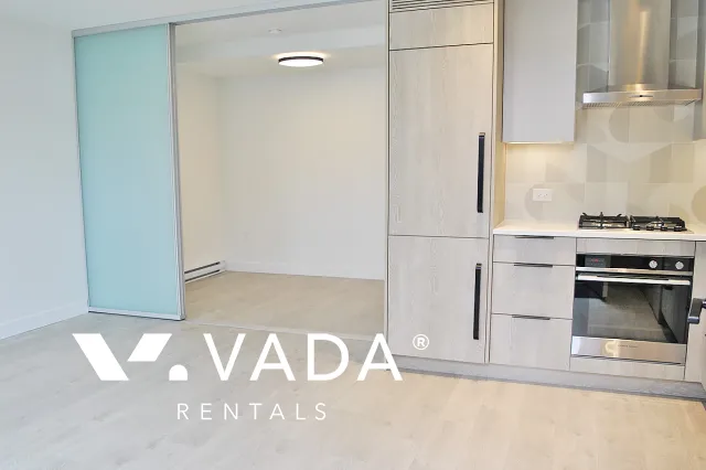 E15 Just off Main in Mount Pleasant East - Studio For Rent in Vancouver at 316 - 322 East 15th Avenue, Vancouver, BC, V5T 0K5