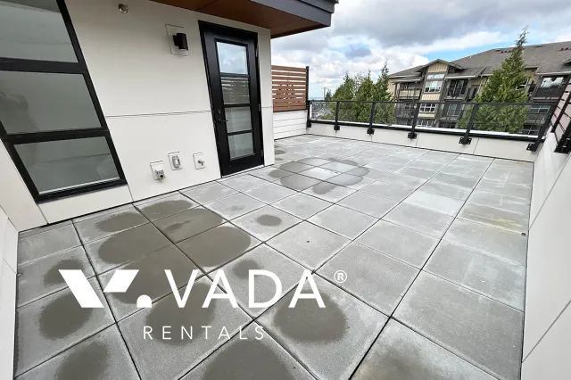Kin Collection in Metrotown - 2 Bedroom Townhouse For Rent in Burnaby at 112 - 6085 Irmin Street, Burnaby, BC, V5J 0J7
