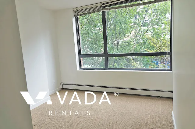 Parkview Tower in Yaletown - 2 Bedroom Apartment For Rent in Vancouver at 302 - 289 Drake Street, Vancouver, BC