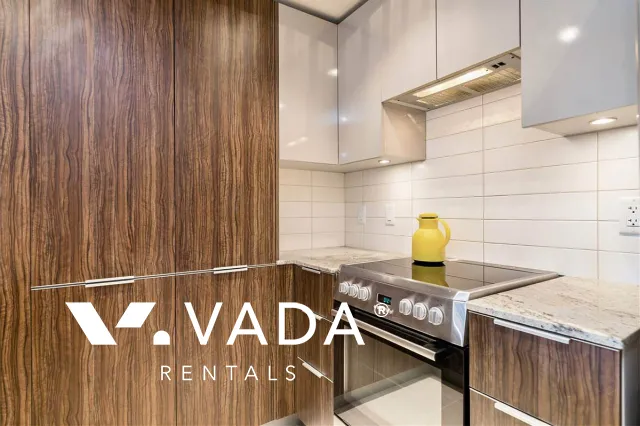 Richards in Yaletown - 2 Bedroom Apartment For Rent in Vancouver at 517 - 1088 Richards Street, Vancouver, BC