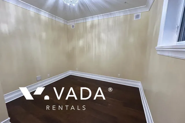 Capitol Hill - 1 Bedroom Basement For Rent in Burnaby at 38 N Gamma Avenue, Burnaby, BC