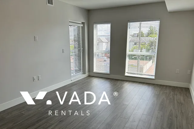 ERA in Downtown Maple Ridge - 1 Bedroom Apartment For Rent in Maple Ridge at 323 - 22265 Dewdney Trunk Road, Maple Ridge, BC, V2X 3J1