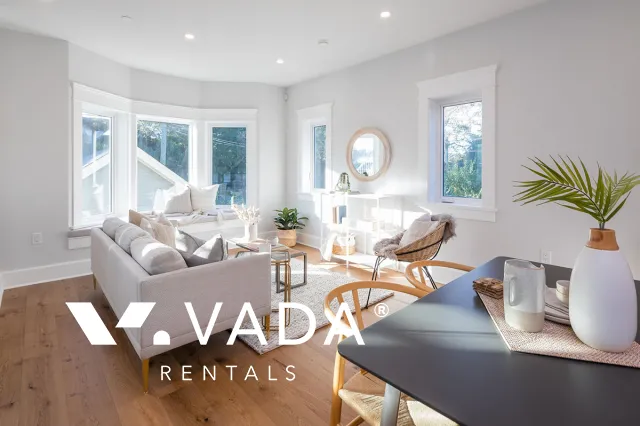 Commercial Drive - 3 Bedroom Duplex For Rent in Vancouver at 1634 East 4th Avenue, Vancouver, BC