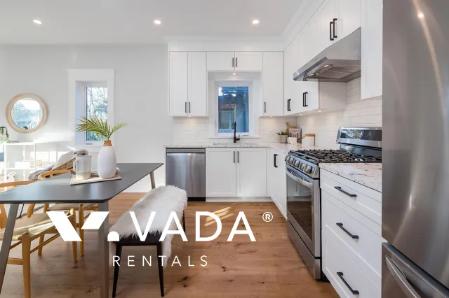 Commercial Drive - 3 Bedroom Duplex For Rent in Vancouver at 1634 East 4th Avenue, Vancouver, BC