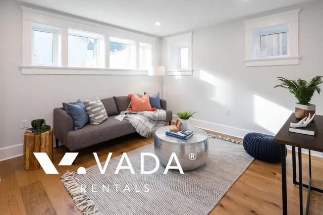 Commercial Drive - 3 Bedroom Duplex For Rent in Vancouver at 1634 East 4th Avenue, Vancouver, BC