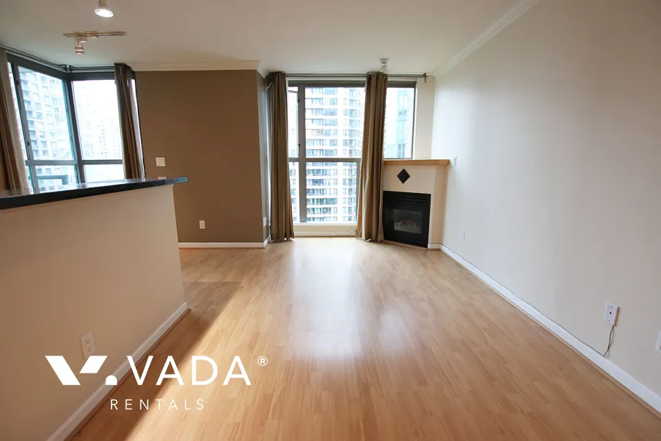 Savoy in Yaletown - 1 Bedroom Apartment For Rent in Vancouver at 1003 - 928 Richards Street, Vancouver, BC, V6B 6P6