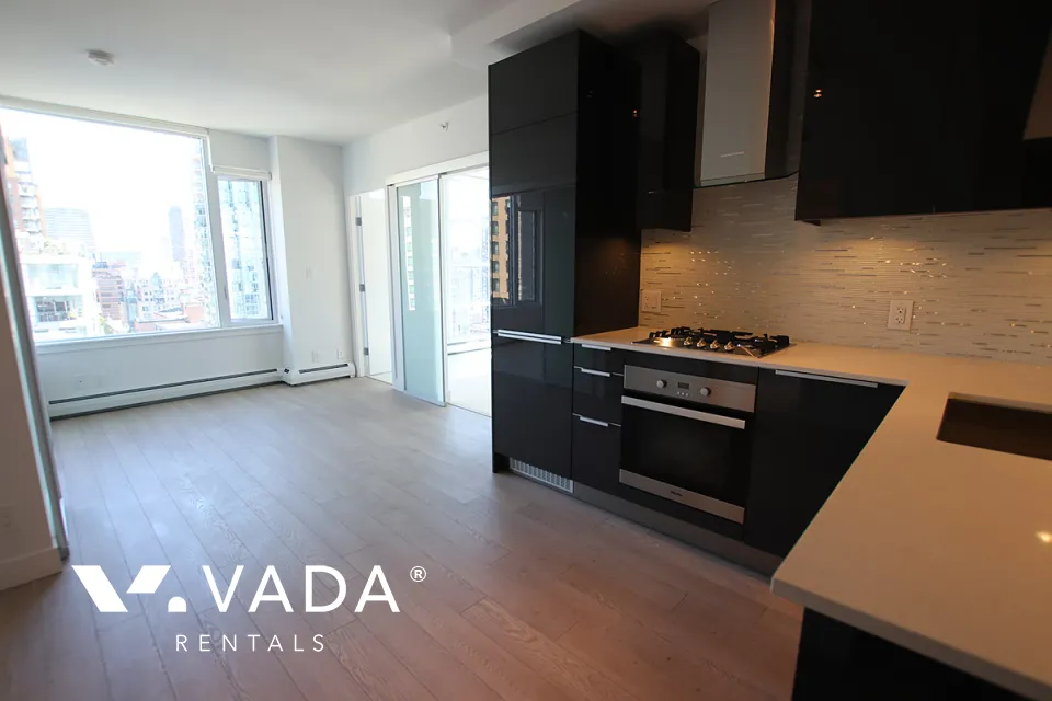 Tate Downtown in Downtown - 2 Bedroom Apartment For Rent in Vancouver at 1904 - 1283 Howe Street, Vancouver, BC