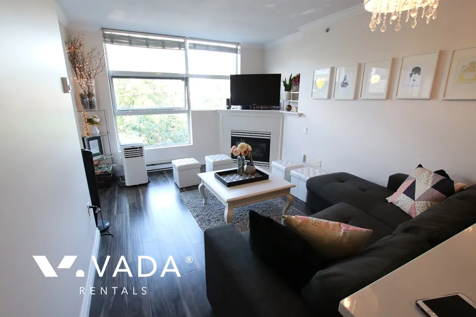 Broadway Crest in Mount Pleasant East - Furnished 1 Bedroom Apartment For Rent in Vancouver at 322 - 418 East Broadway, Vancouver, BC