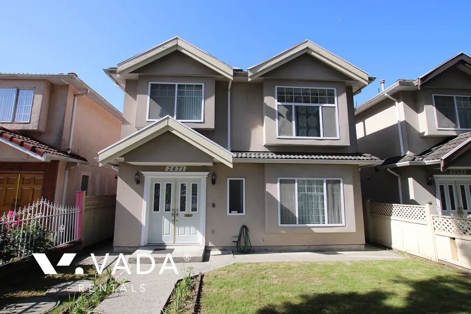 Renfrew Collingwood - 3 Bedroom House (Upper Level) For Rent in Vancouver at 2471 East 34th Avenue, Vancouver, BC