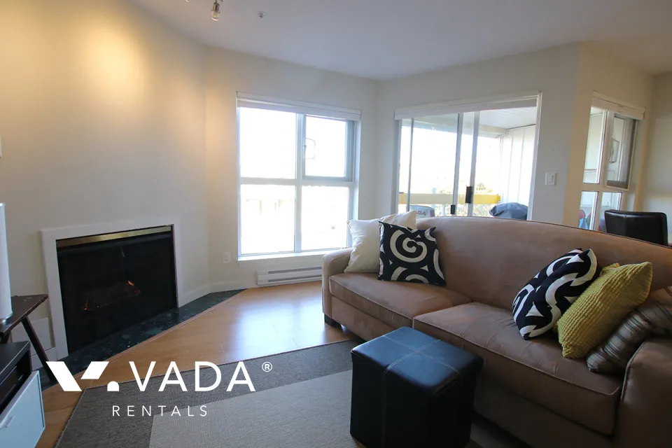 Heather Park in Fairview - 1 Bedroom Apartment For Rent in Vancouver at 17 - 704 West 7th Avenue, Vancouver, BC