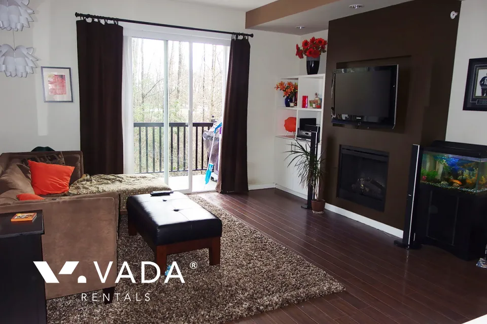 Arbour in Central POCO - 2 Bedroom Townhouse For Rent in Port Coquitlam at 27 - 2495 Davies Avenue, Port Coquitlam, BC