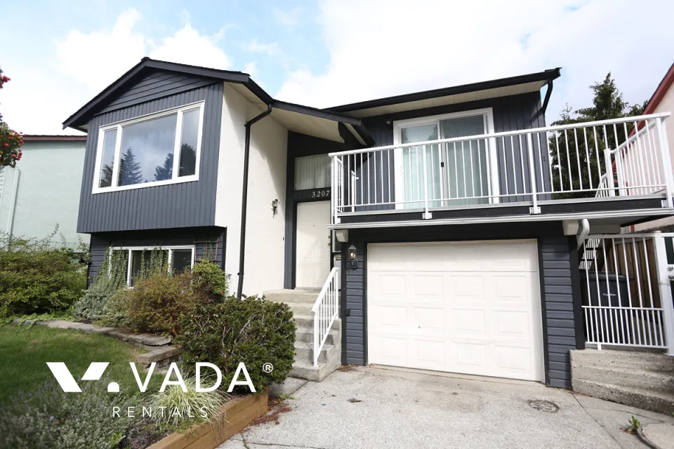 Central Coquitlam - 3 Bedroom House (Upper Level) For Rent in Coquitlam at 3207 Salt Spring Avenue, Coquitlam, BC