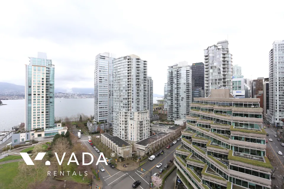 Harbourside Park in Coal Harbour - 1 Bedroom Apartment For Rent in Vancouver at 1506 - 555 Jervis Street, Vancouver, BC