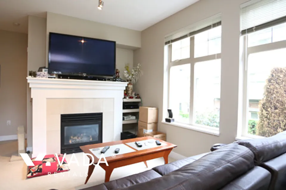 Devonshire House in Quilchena - 2 Bedroom Apartment For Rent in Vancouver at 119 - 2083 West 33rd Avenue, Vancouver, BC