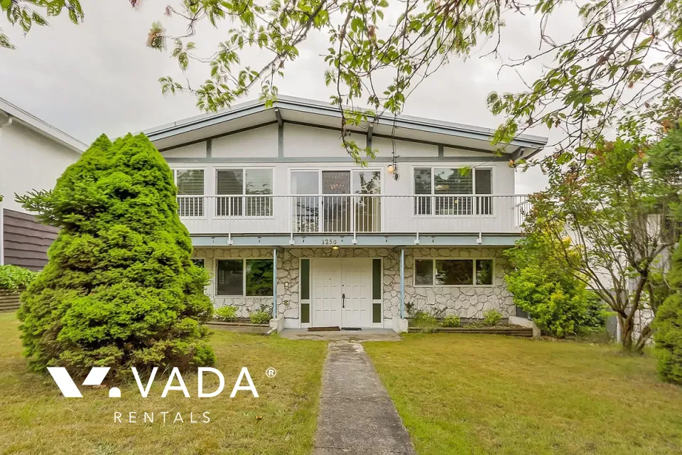 Sunset - 5 Bedroom House For Rent in Vancouver at 1250 East 47th Avenue, Vancouver, BC