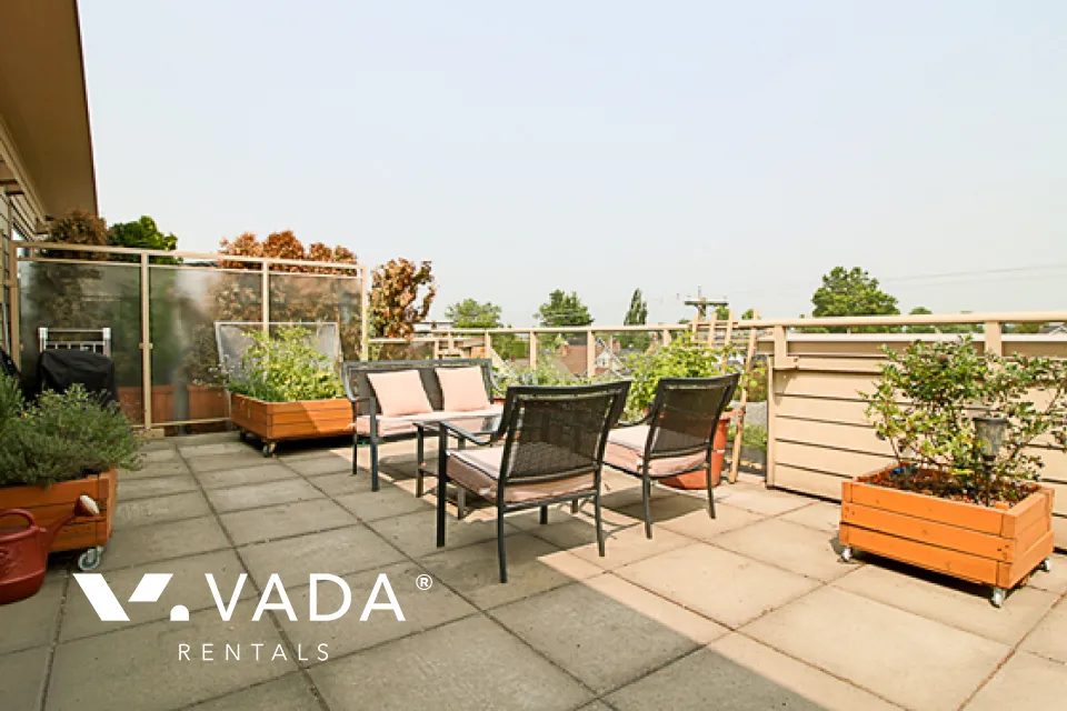 Magnolia in Kensington - Furnished 2 Bedroom Penthouse For Rent in Vancouver at 5 - 702 East King Edward Avenue, Vancouver, BC
