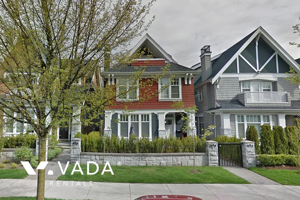 South Cambie - 3 Bedroom Duplex For Rent in Vancouver at 447 West 16th Avenue, Vancouver, BC