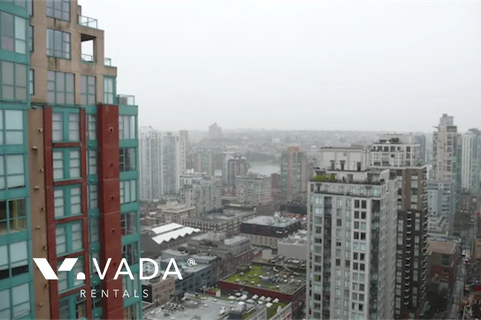 Savoy in Yaletown - 1 Bedroom Apartment For Rent in Vancouver at 2704 - 928 Richards Street, Vancouver, BC