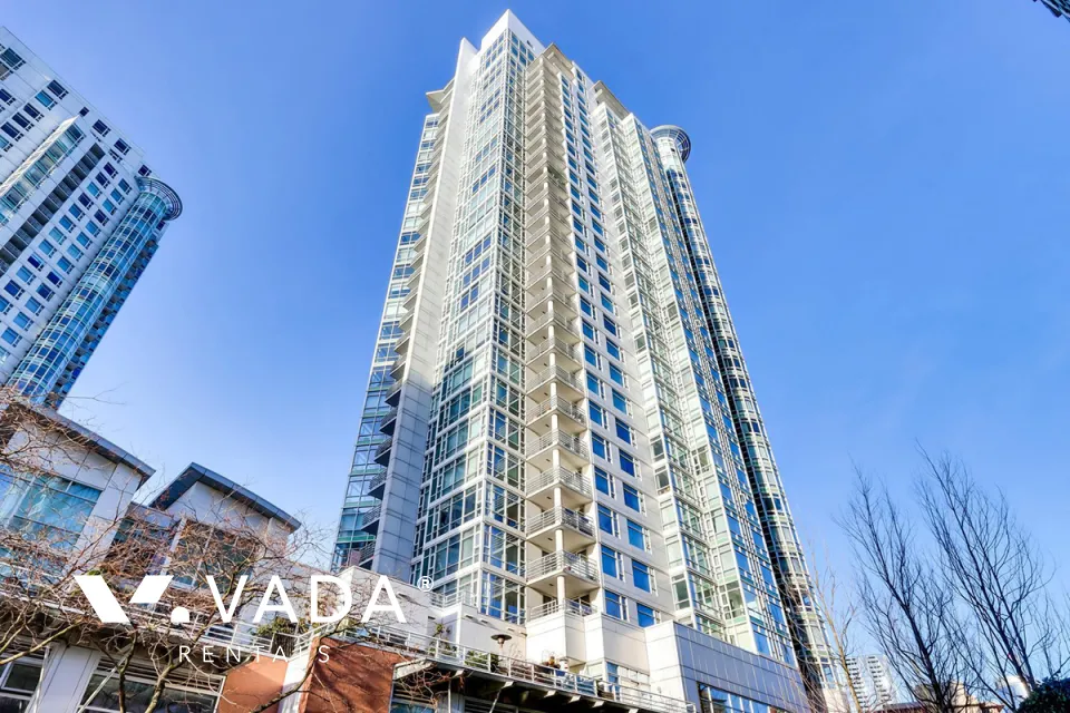 Aquarius II in Yaletown - Furnished 2 Bedroom Townhouse For Rent in Vancouver at 303 - 198 Aquarius Mews, Vancouver, BC