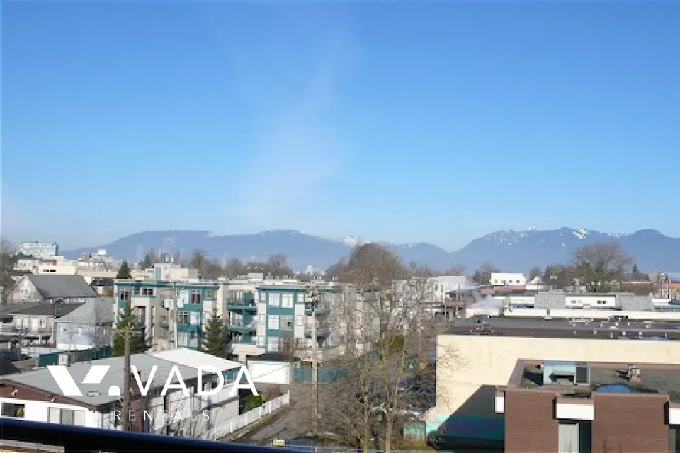 Mondella in Mount Pleasant East - 1 Bedroom Apartment For Rent in Vancouver at PH17 - 688 East 17th Avenue, Vancouver, BC
